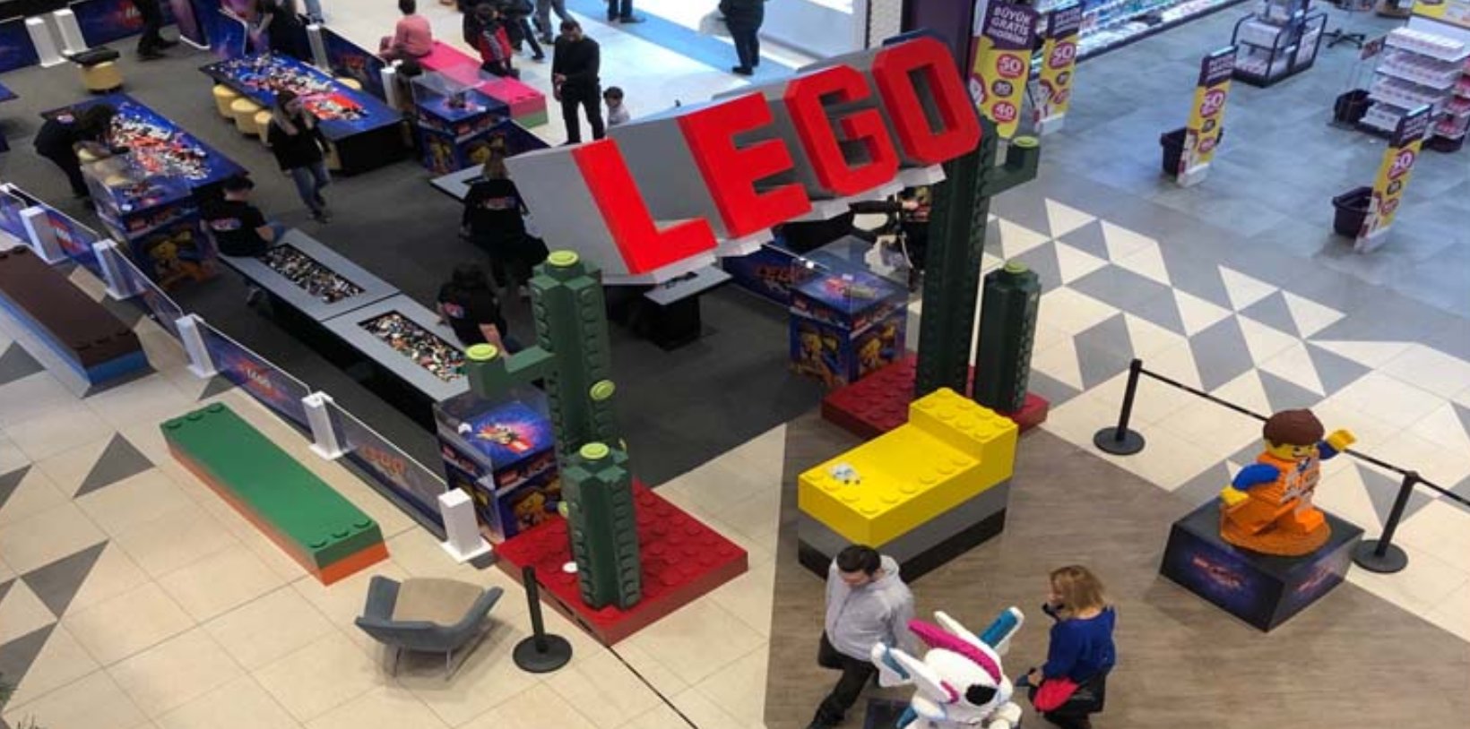 Lego
